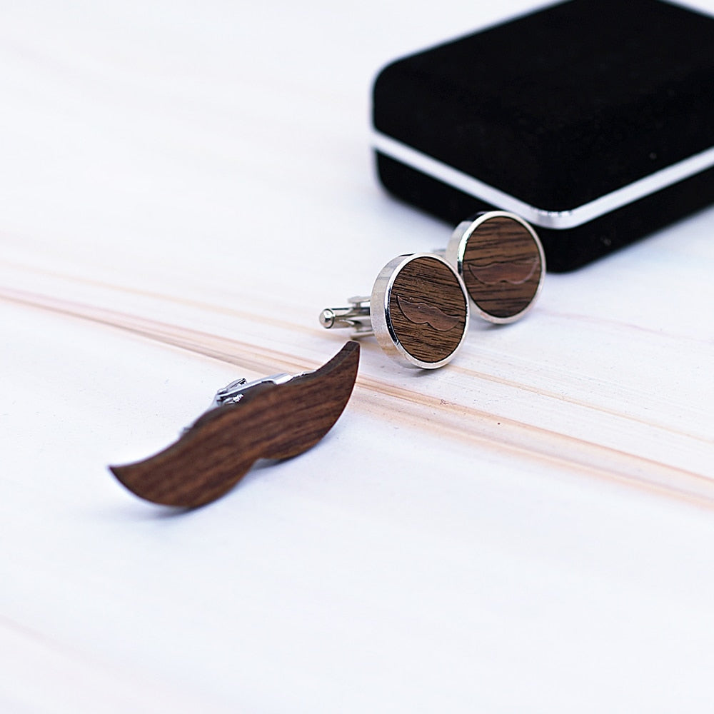 Comment choisir la bonne paire de boutons de manchette pour votre tenue